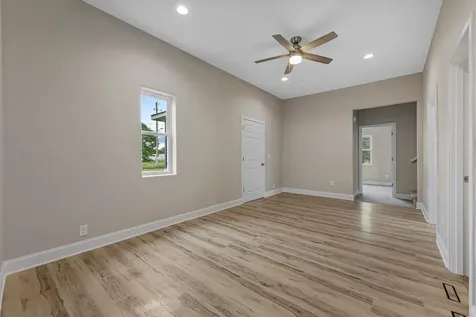 515 Benzel Avenue SW Madelia MN 56062