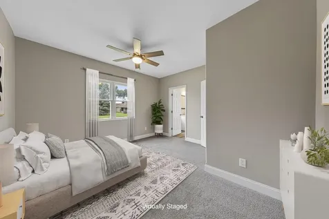 515 Benzel Avenue SW Madelia MN 56062
