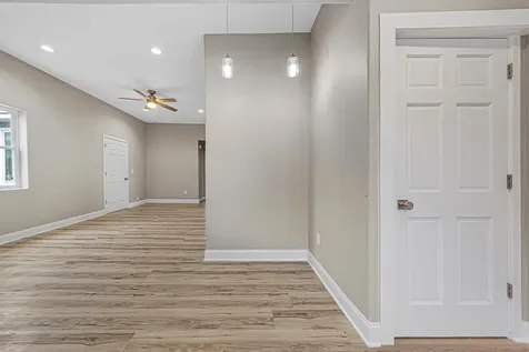 515 Benzel Avenue SW Madelia MN 56062
