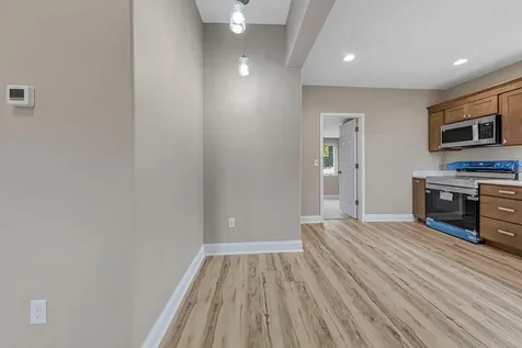 515 Benzel Avenue SW Madelia MN 56062