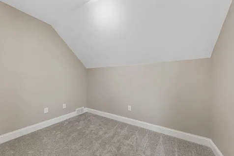515 Benzel Avenue SW Madelia MN 56062