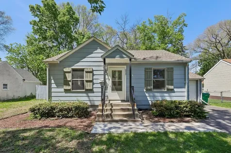 5327 Colfax Avenue N Brooklyn Center MN 55430