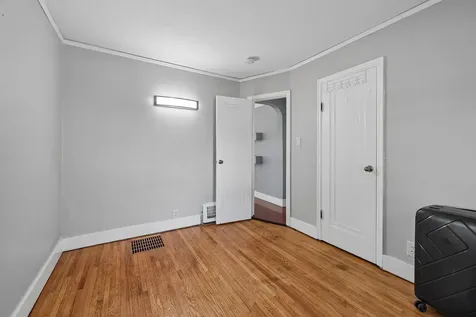 5327 Colfax Avenue N Brooklyn Center MN 55430