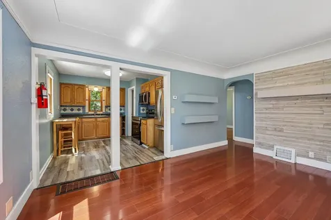 5327 Colfax Avenue N Brooklyn Center MN 55430