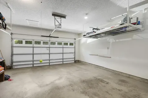 671 Willoughby Way E Minnetonka MN 55305