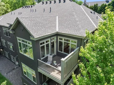 671 Willoughby Way E Minnetonka MN 55305