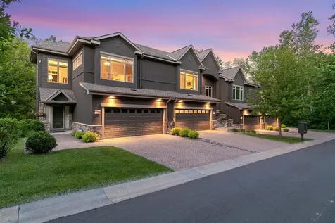 671 Willoughby Way E Minnetonka MN 55305