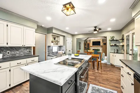 4769 White Oak Court Eagan MN 55122