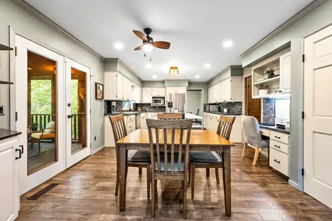4769 White Oak Court Eagan MN 55122
