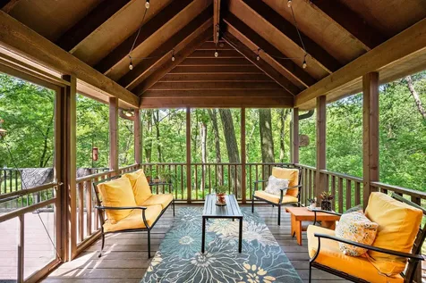 4769 White Oak Court Eagan MN 55122