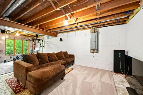 4769 White Oak Court Eagan MN 55122