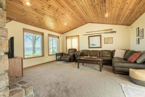 20997 Elks Point Road Fergus Falls MN 56537