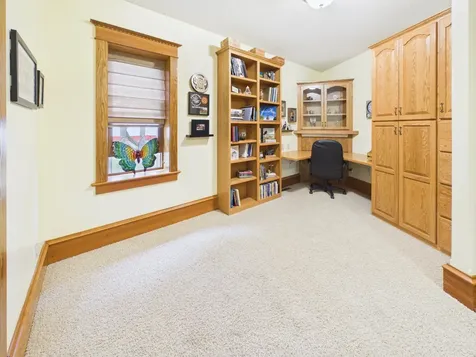 413 1st Avenue N Freeport MN 56331