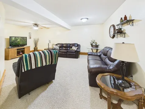 413 1st Avenue N Freeport MN 56331