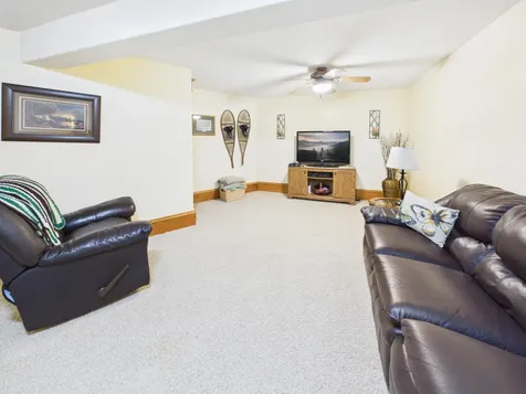 413 1st Avenue N Freeport MN 56331