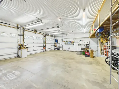 413 1st Avenue N Freeport MN 56331