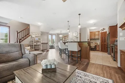 6658 145th Street W Apple Valley MN 55124