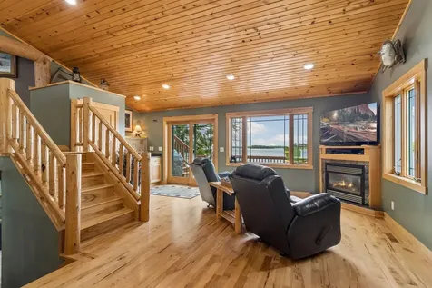 32940 Nueman Trail Lindstrom MN 55045