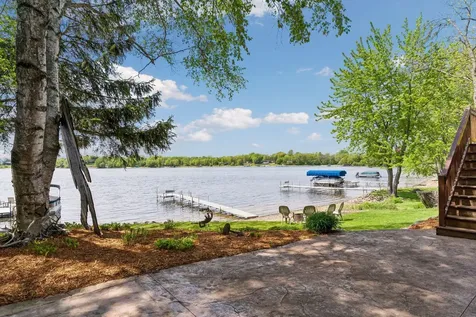 32940 Nueman Trail Lindstrom MN 55045