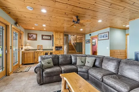 32940 Nueman Trail Lindstrom MN 55045