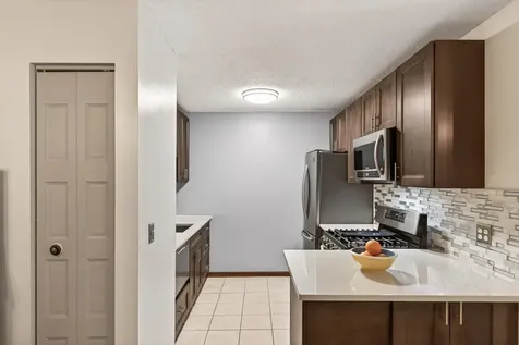 1601 N Innsbruck Drive Fridley MN 55432