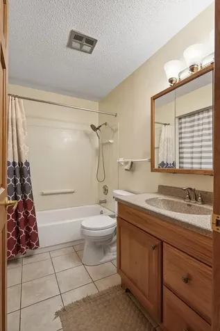1601 N Innsbruck Drive Fridley MN 55432