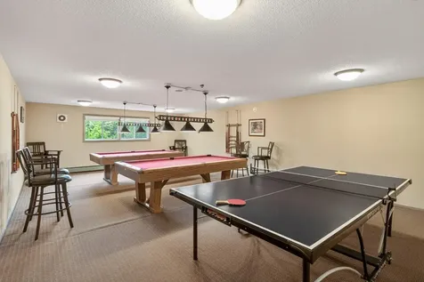 1601 N Innsbruck Drive Fridley MN 55432