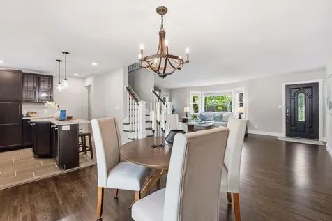 4850 W 64th Street Edina MN 55435