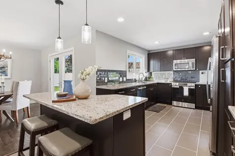 4850 W 64th Street Edina MN 55435