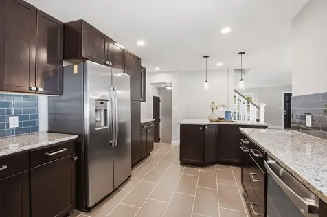 4850 W 64th Street Edina MN 55435