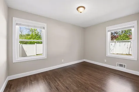 4850 W 64th Street Edina MN 55435