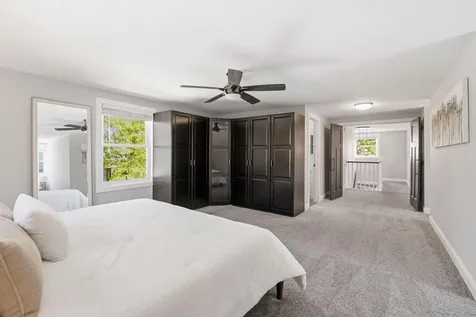 4850 W 64th Street Edina MN 55435