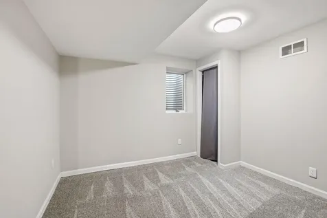 4850 W 64th Street Edina MN 55435