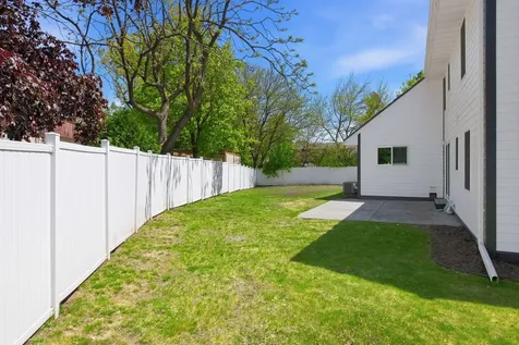 4850 W 64th Street Edina MN 55435