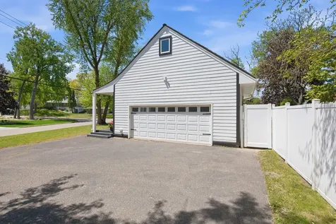 4850 W 64th Street Edina MN 55435