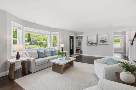 4850 W 64th Street Edina MN 55435