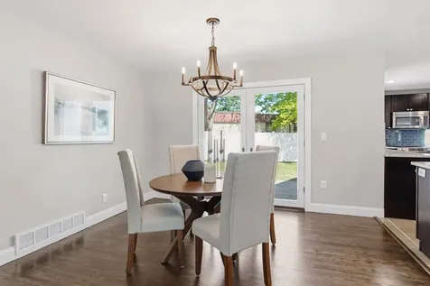 4850 W 64th Street Edina MN 55435