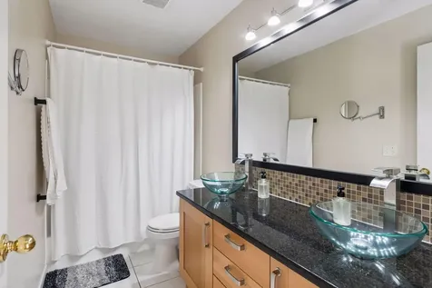 7920 W 107th Street Circle Bloomington MN 55438