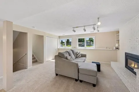 7920 W 107th Street Circle Bloomington MN 55438