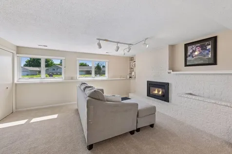 7920 W 107th Street Circle Bloomington MN 55438