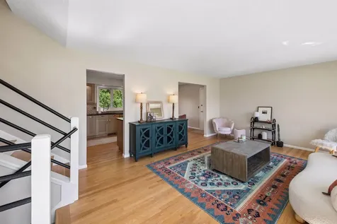 7920 W 107th Street Circle Bloomington MN 55438