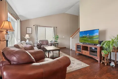 947 30th Avenue W West Fargo ND 58078