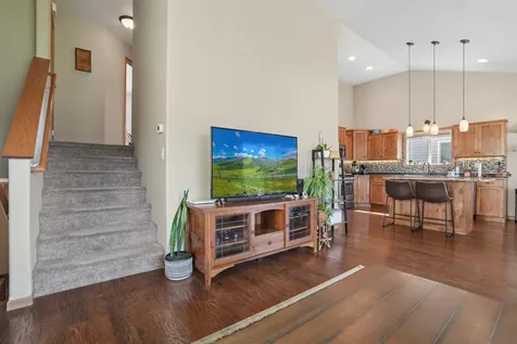947 30th Avenue W West Fargo ND 58078