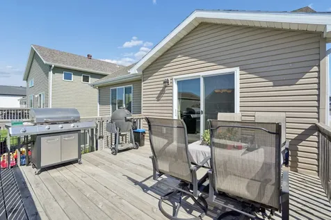 947 30th Avenue W West Fargo ND 58078