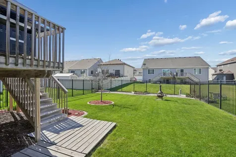 947 30th Avenue W West Fargo ND 58078