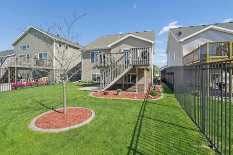 947 30th Avenue W West Fargo ND 58078