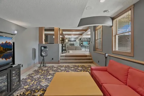 10721 Watersedge Lane Woodbury MN 55129