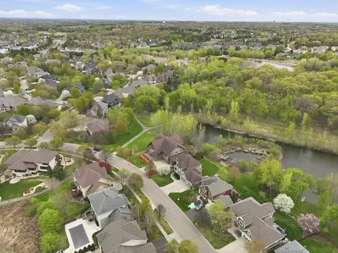 10721 Watersedge Lane Woodbury MN 55129