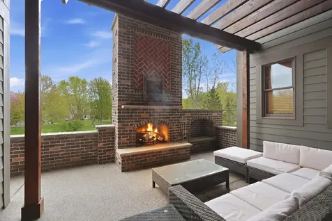10721 Watersedge Lane Woodbury MN 55129