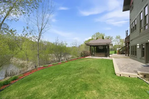10721 Watersedge Lane Woodbury MN 55129